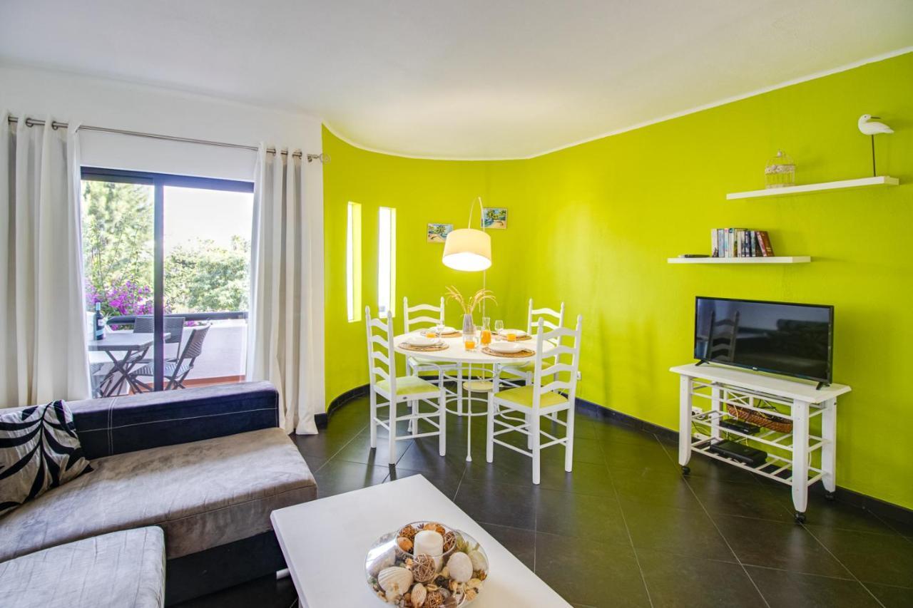 Seaside Retreat With Pool, Ac, And Fast Wi-Fi Apartment Albufeira Exterior photo